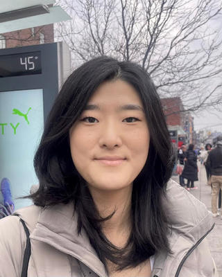 Photo of Hannah Choh