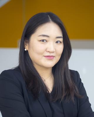 SueYeon Chung profile picture