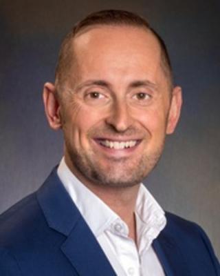 navarro_victor_1.jpg
